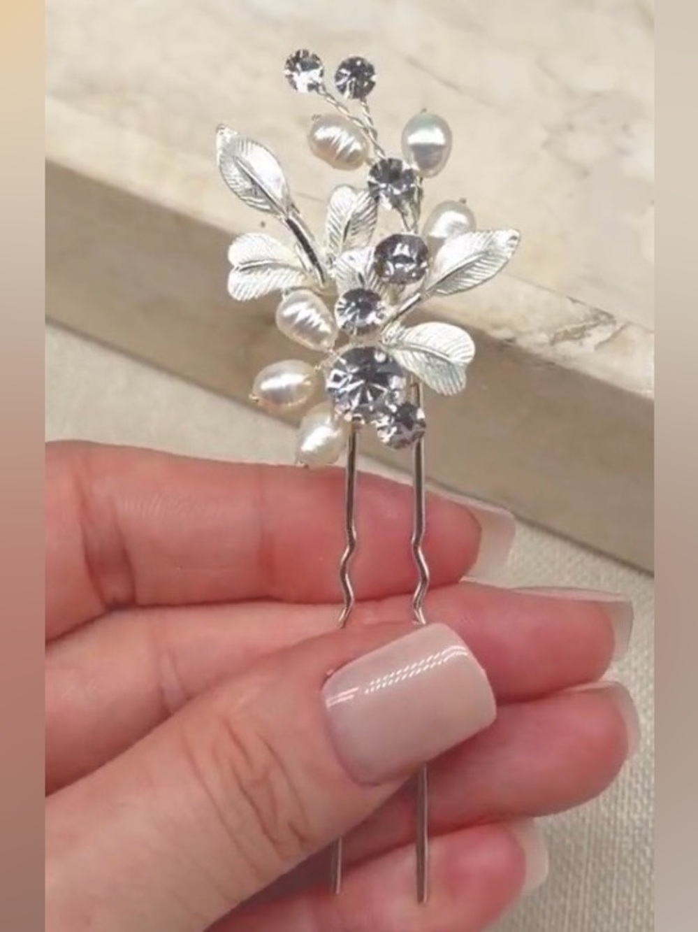 Dareth Colburn freshwater pearl & Crystal Silver Floral Hair Pin bridal NWT